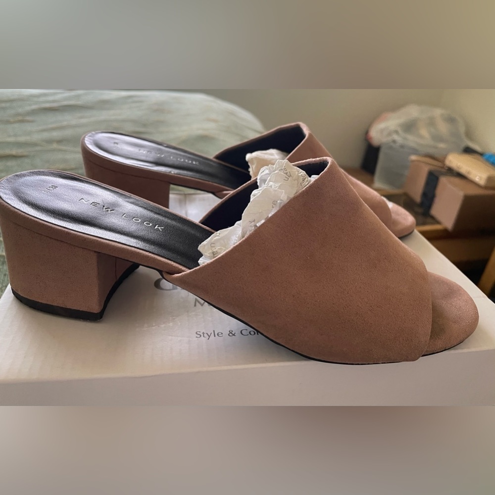 Like new size 38